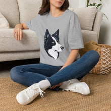Carregar imagem no visualizador da galeria, Border Collie Portrait T-Shirt — Cute Black & White Dog Graphic Tee